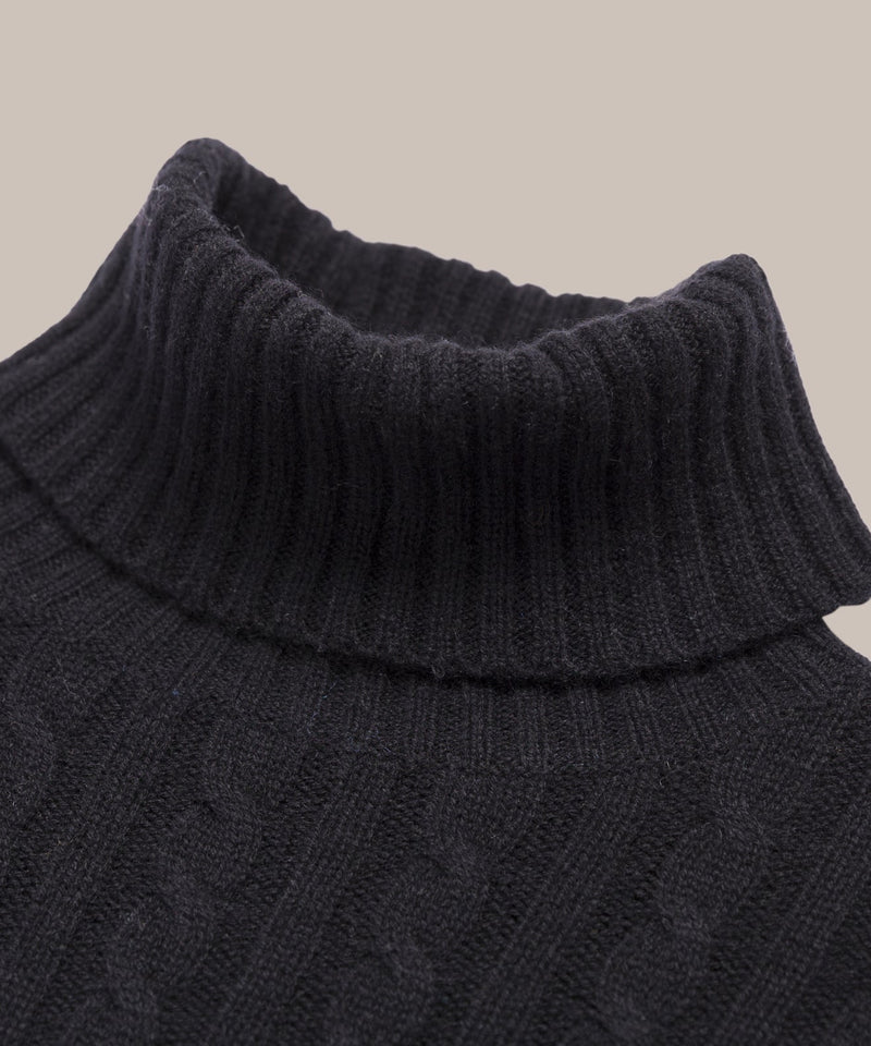 Cable Nell Turtleneck